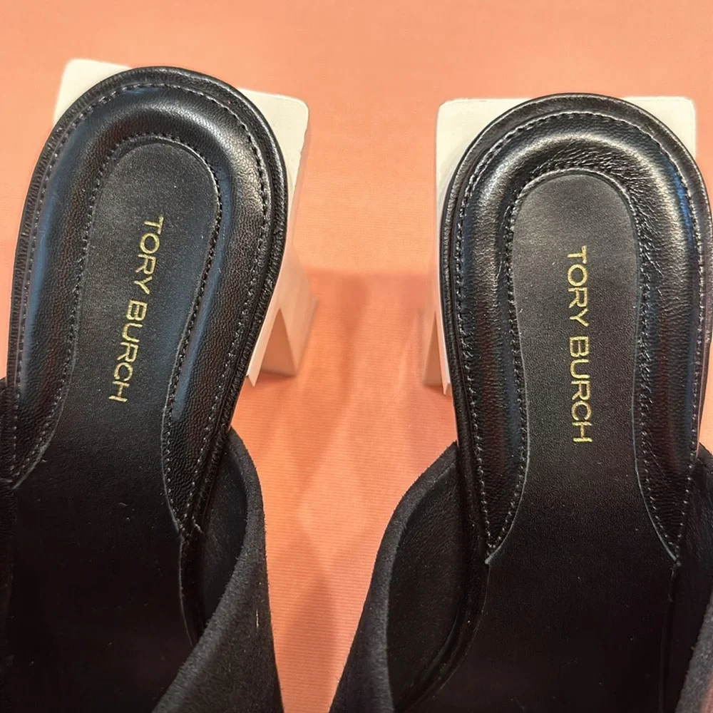 New Tory Burch Black Suede Shoes. White heels. Size 9.